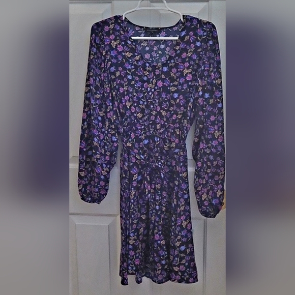 Banana Republic Floral Long Sleeve Dress - Picture 7 of 7